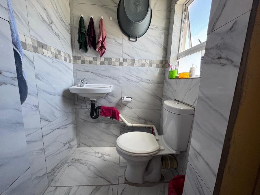 3 Bedroom Property for Sale in Sunset Glen Western Cape